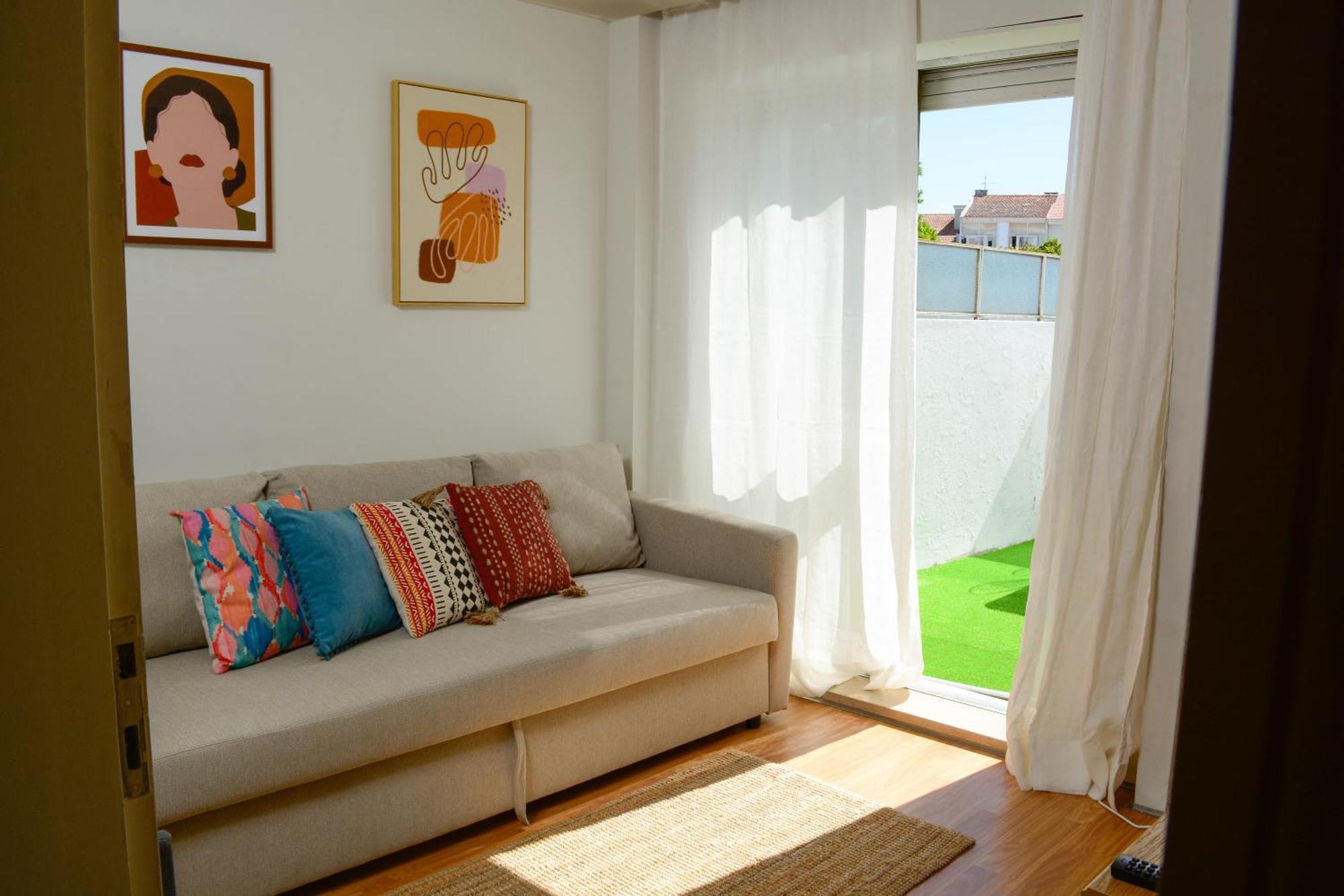 Travel & Live Alegria Apartments Porto Exterior photo